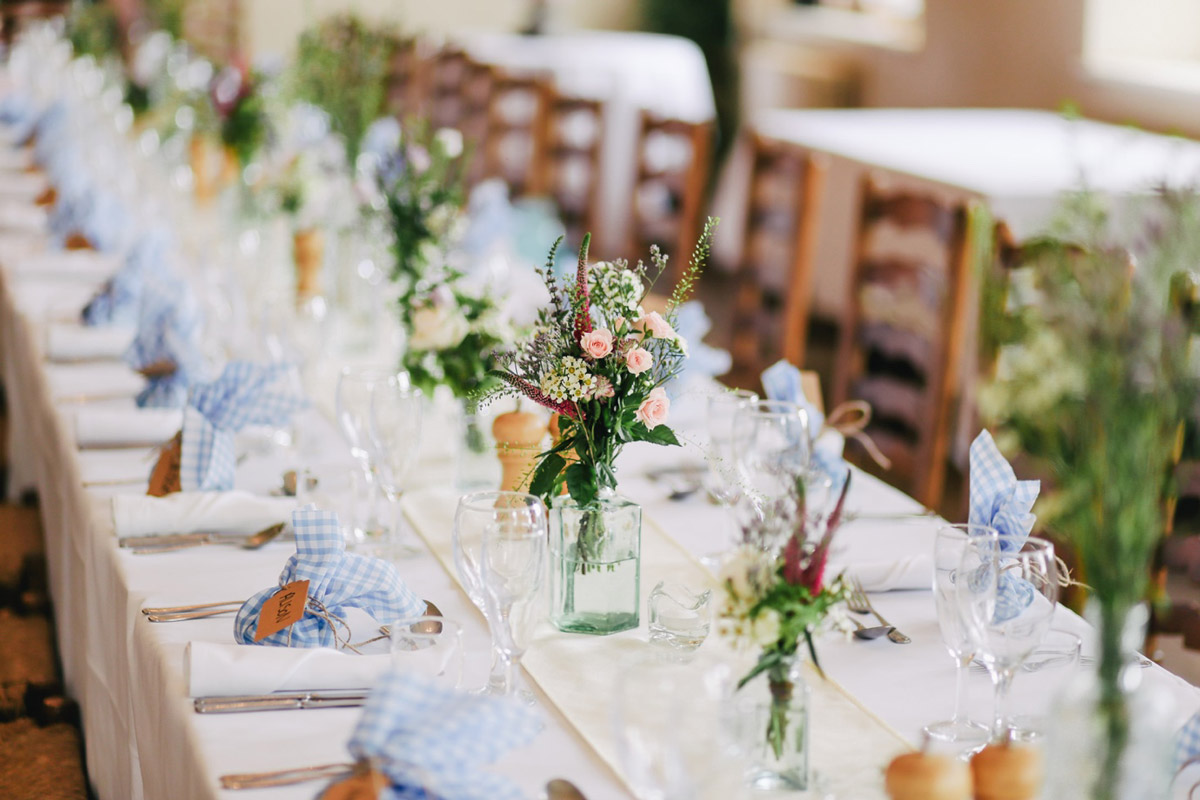 Wedding Rehearsal Dinner Etiquette: The Dos and Don’ts