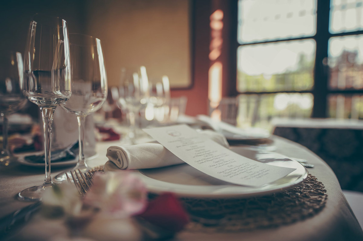 Wedding Rehearsal Dinner Etiquette: The Dos and Don’ts