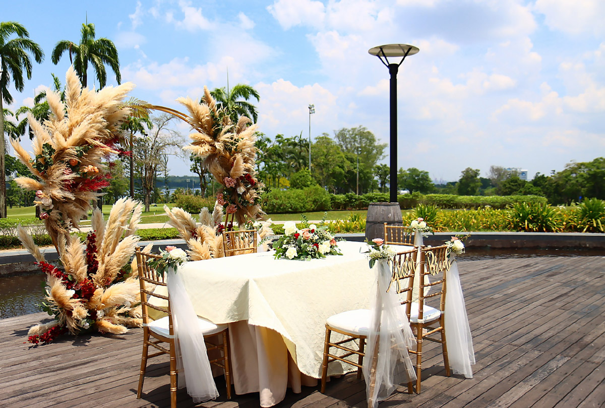 Seletar Country Club: Where Your  Wedding Dreams Take Flight 