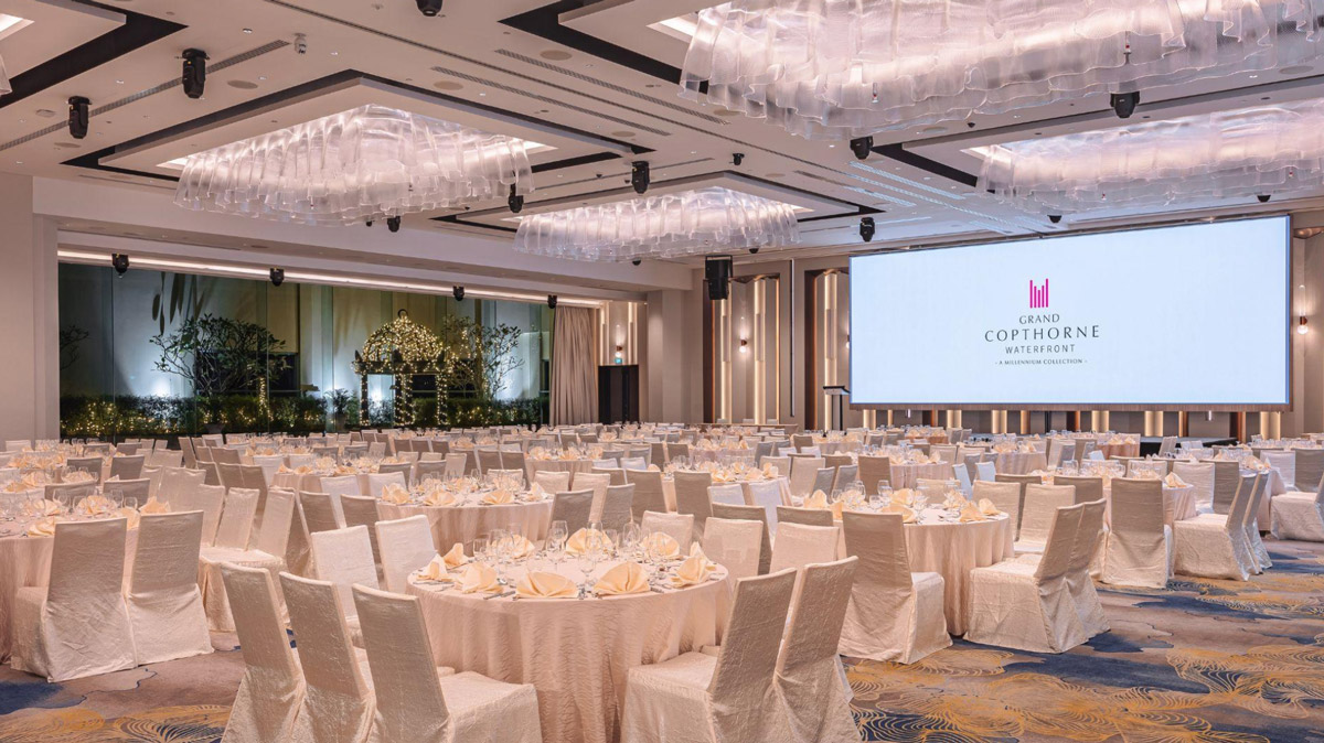 Say 'I Do' in Unparalleled Style: Crafting Timeless Wedding Memories at Grand Copthorne Waterfront Hotel