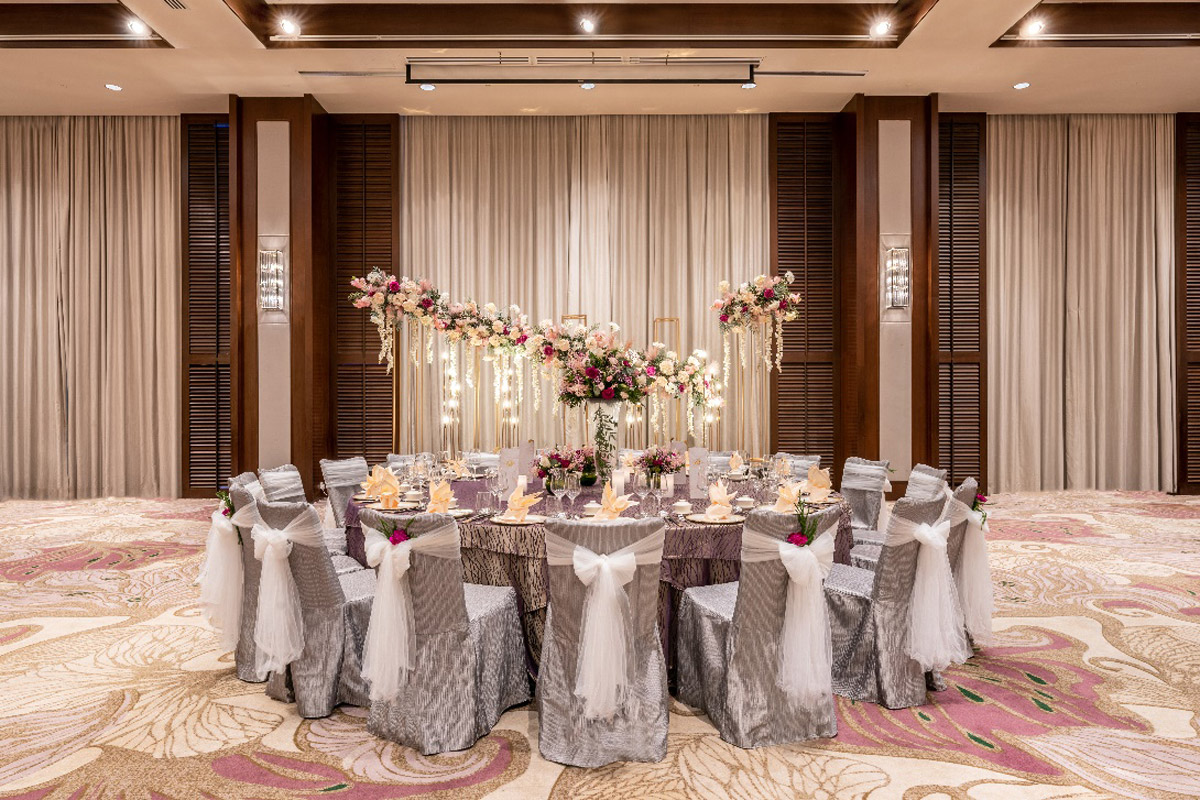 Experience Unforgettable Weddings at Paradox Singapore Merchant Court