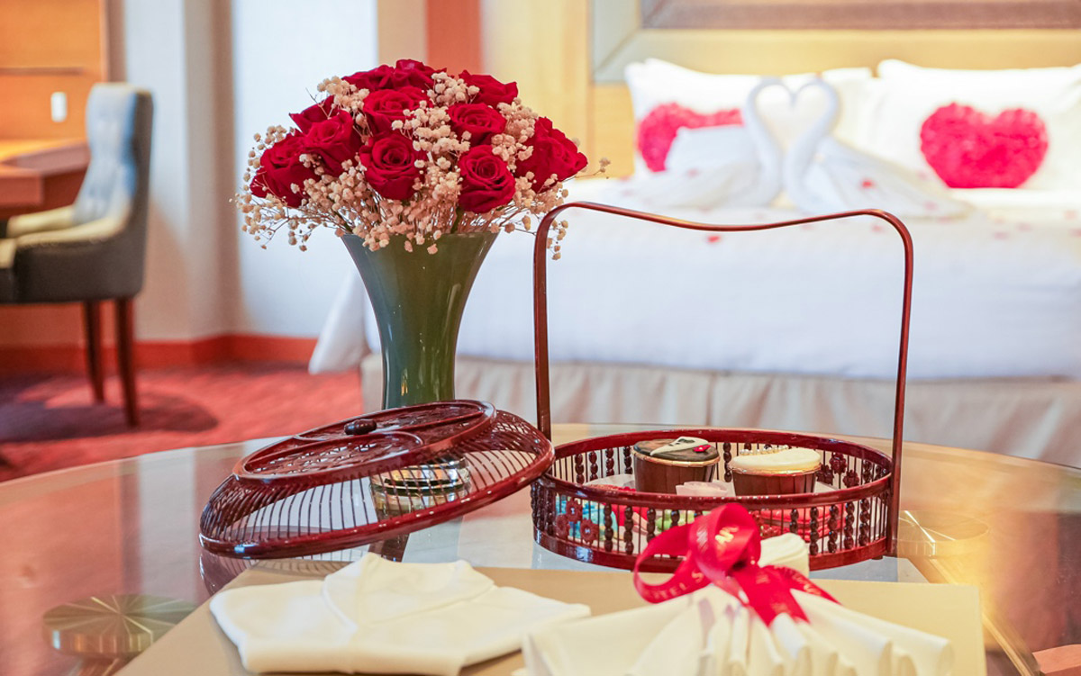 Celebrating Love in Elegance: M Hotel Singapore's Unforgettable Wedding Experience