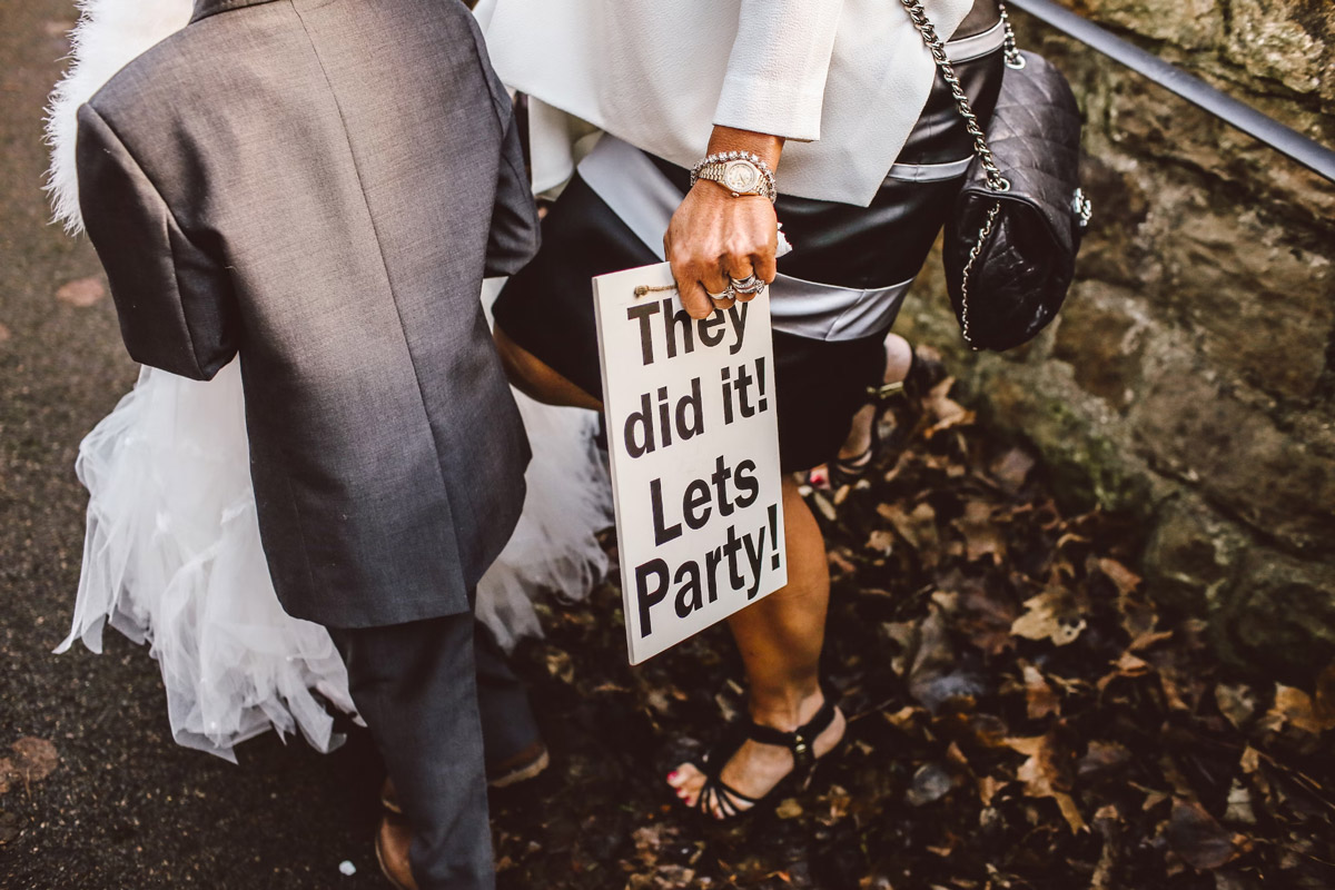 Creating The Perfect Wedding Playlist: Do’s And Don’ts