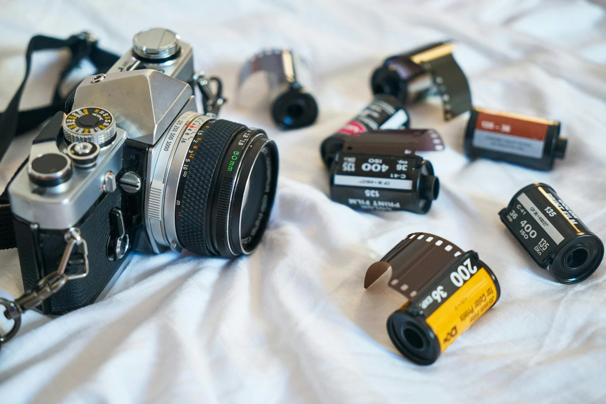 Film Vs Digital Photography For Weddings – Is Film Dead?