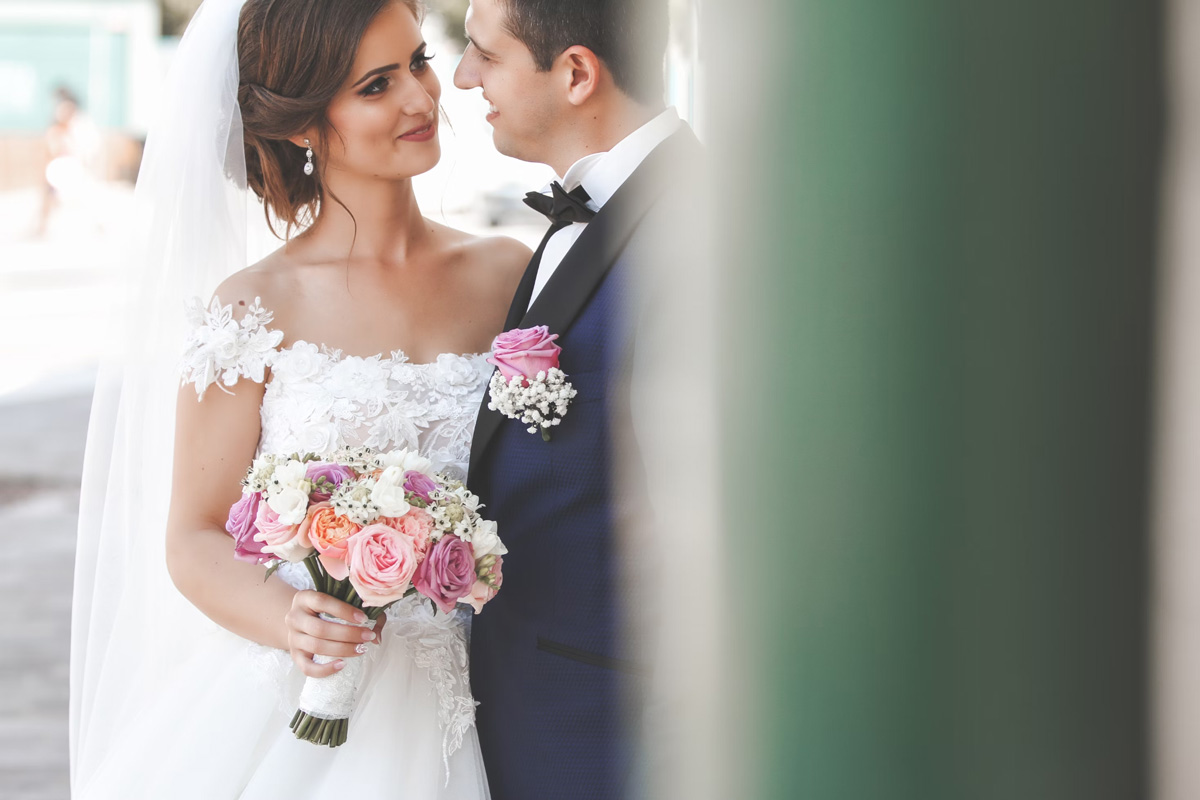 Film Vs Digital Photography For Weddings – Is Film Dead?