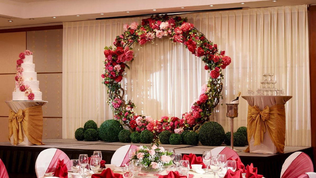 Transform Your Wedding Dreams at Holiday Inn Singapore Atrium Singapore