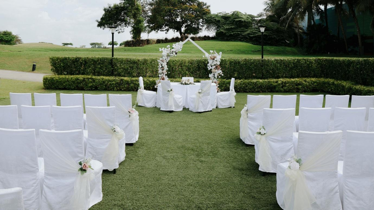 Where Urban Tranquillity Meets Wedding Elegance at Dusit Thani Laguna Singapore