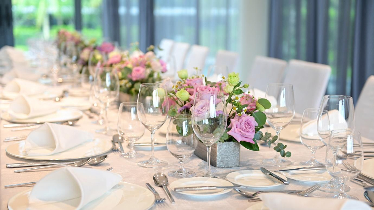 Where Urban Tranquillity Meets Wedding Elegance at Dusit Thani Laguna Singapore