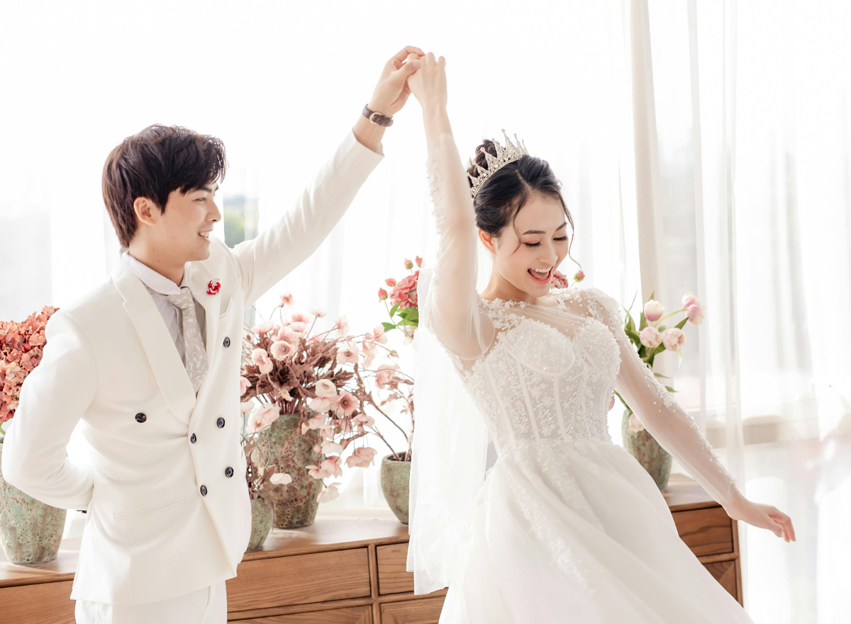 Dance Lessons: Why They Matter For Your Wedding's First Dance
