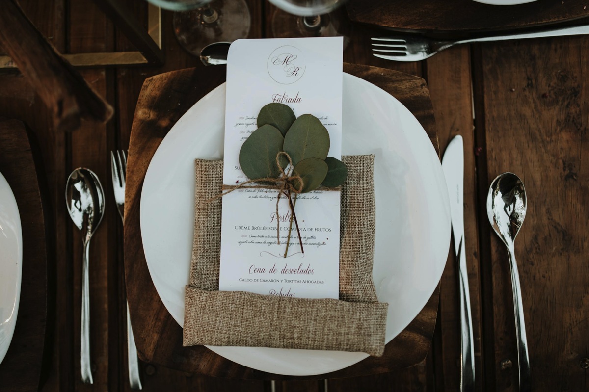 Getting Married This Year? A Realistic Wedding Planning Timeline for Singapore Couples