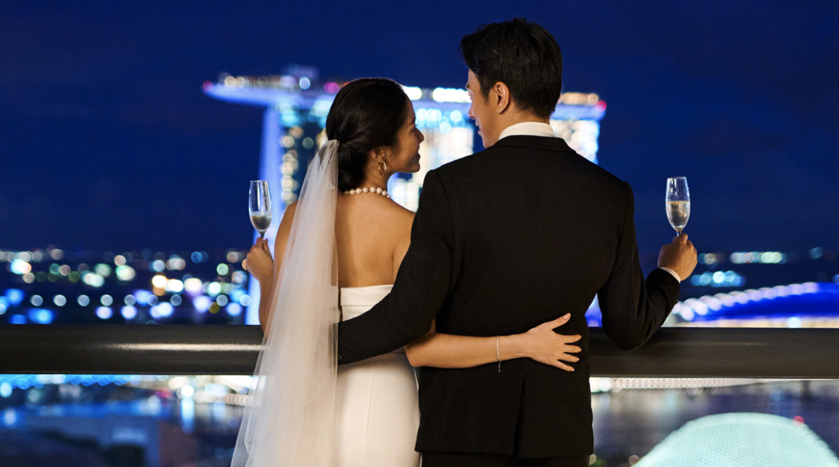 Age Gap Relationships & Different Timelines: How Couples Navigate Expectations