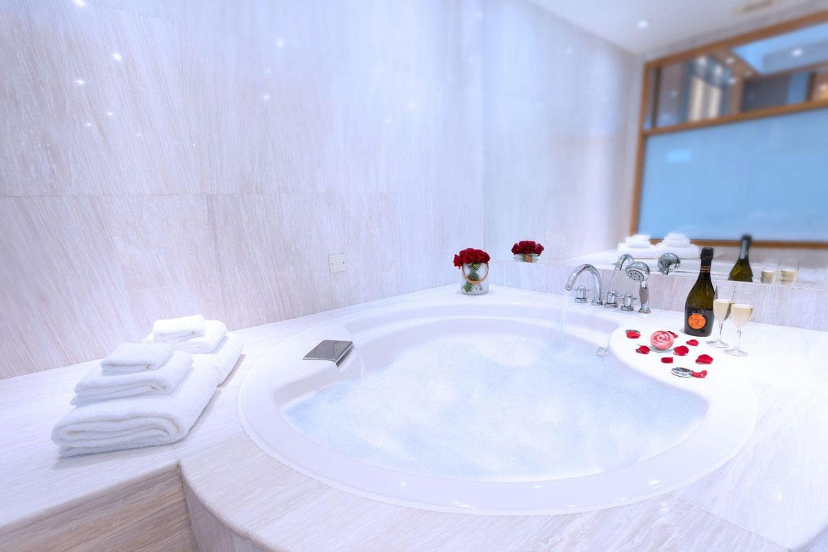 M Hotel Singapore: Blissful Brides Editor's Choice for Preferred Wedding Banquet 2026