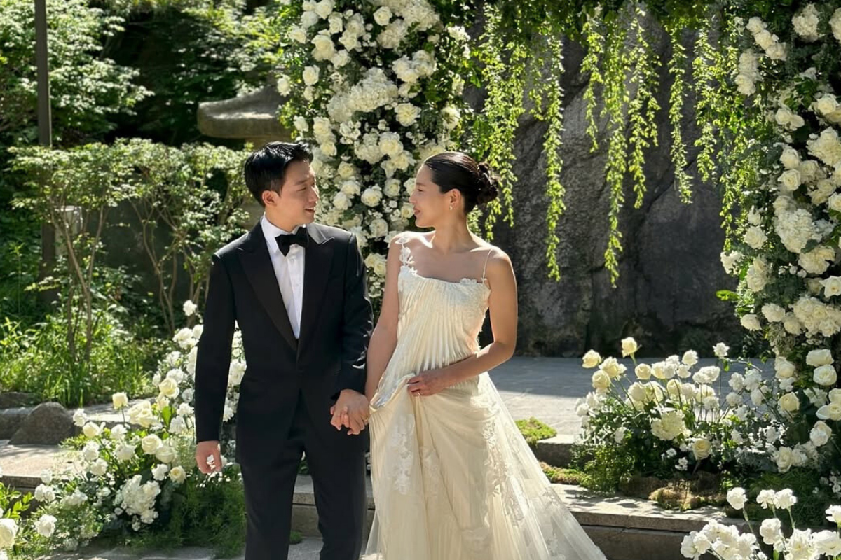 Hotel, Restaurant or Outdoor Wedding: What Works Best in Singapore's Climate?