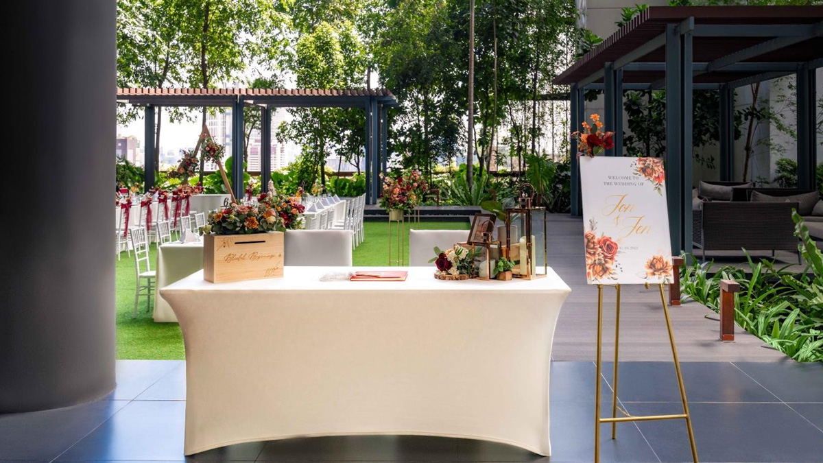 Oasia Hotel Downtown: Intimate Weddings with a Garden in the Sky