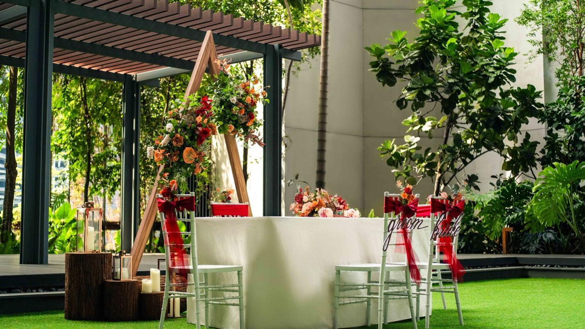 Oasia Hotel Downtown: Intimate Weddings with a Garden in the Sky