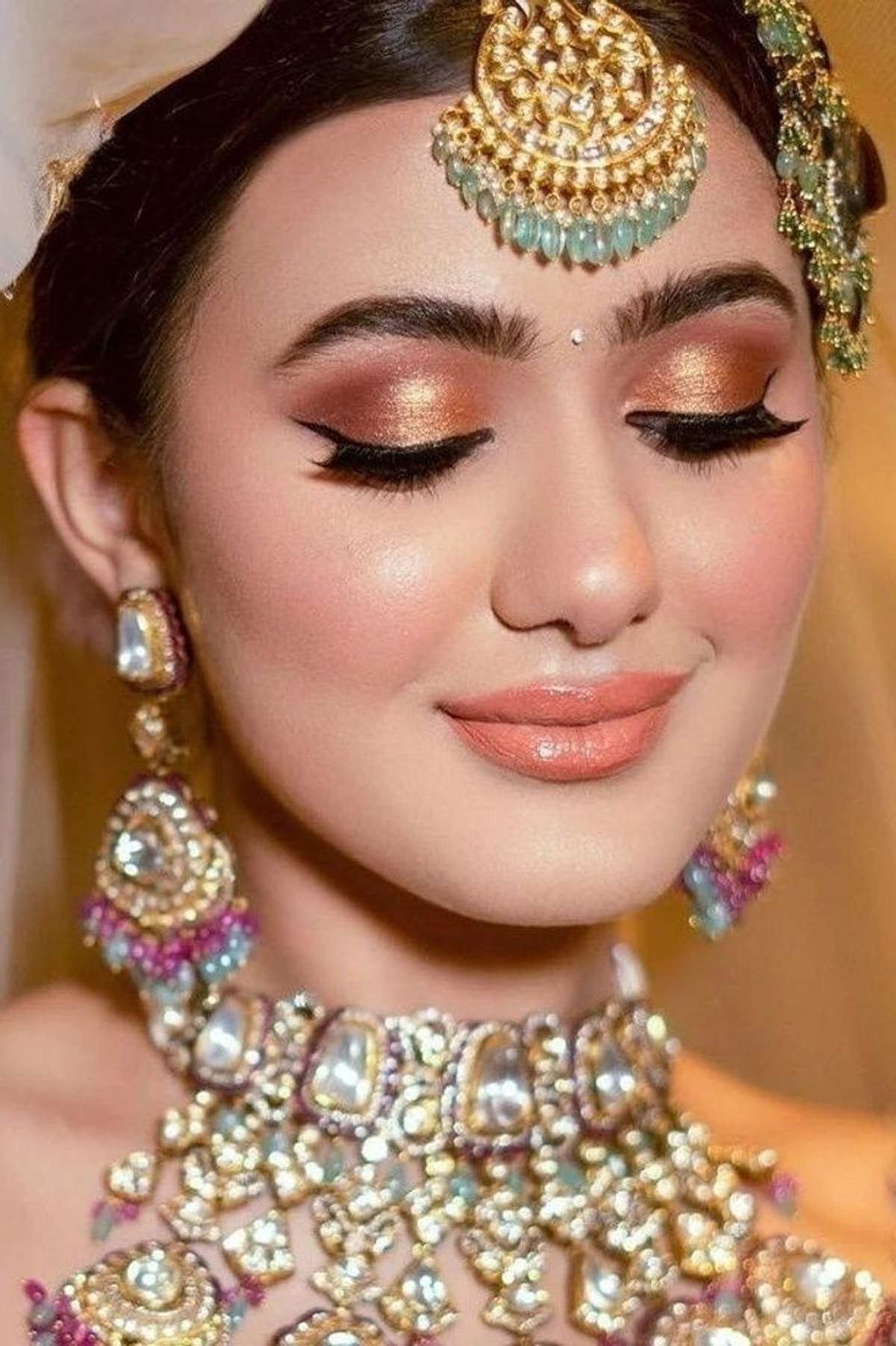 14 Gorgeous Indian Bridal Makeup Looks for Every Wedding Style
