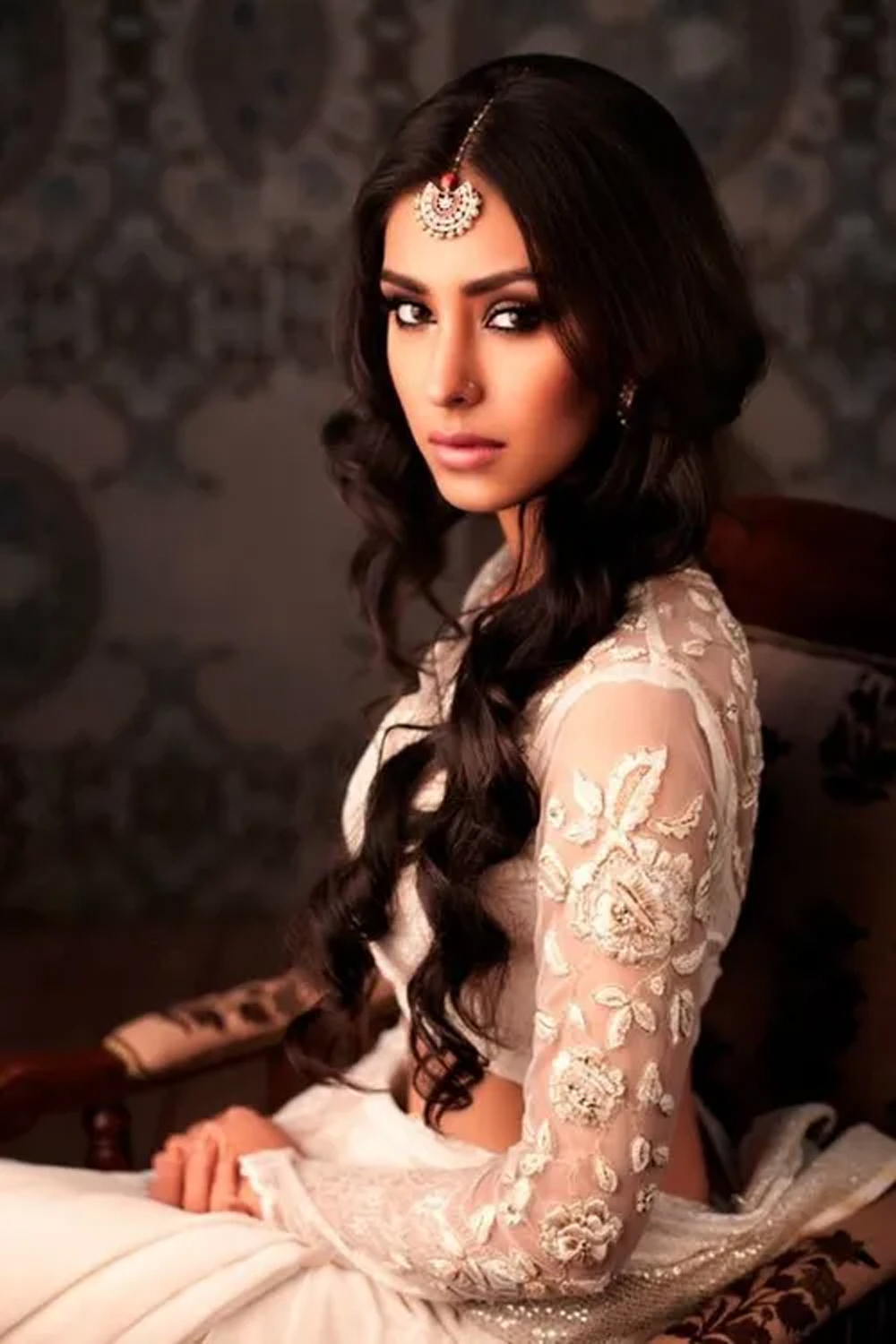 15 Stunning Indian Wedding Hairstyles for Every Bride