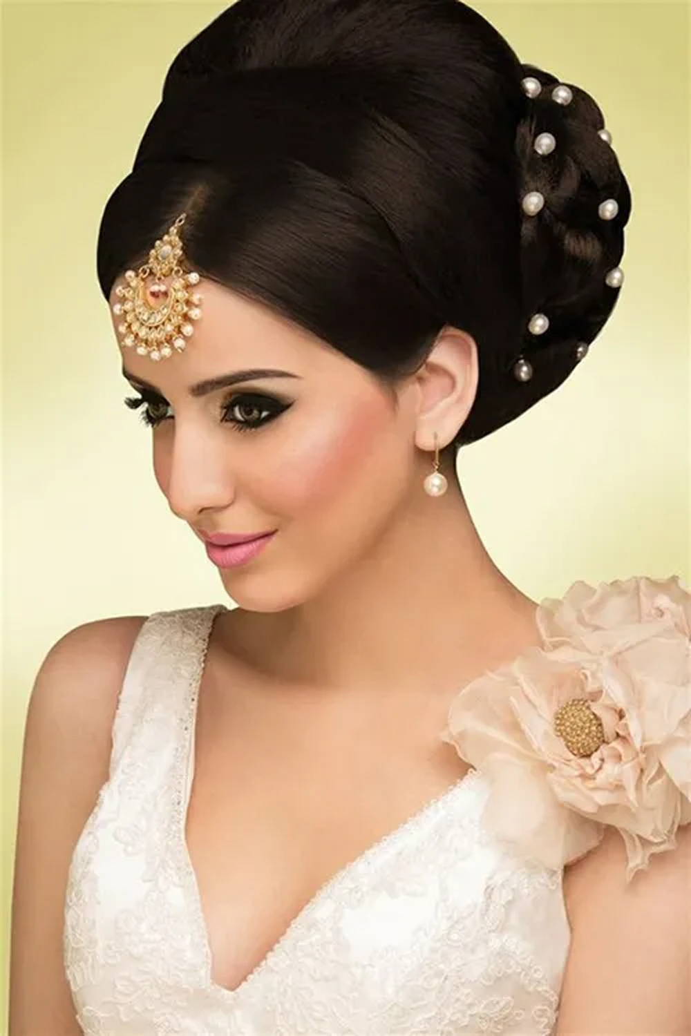 15 Stunning Indian Wedding Hairstyles for Every Bride