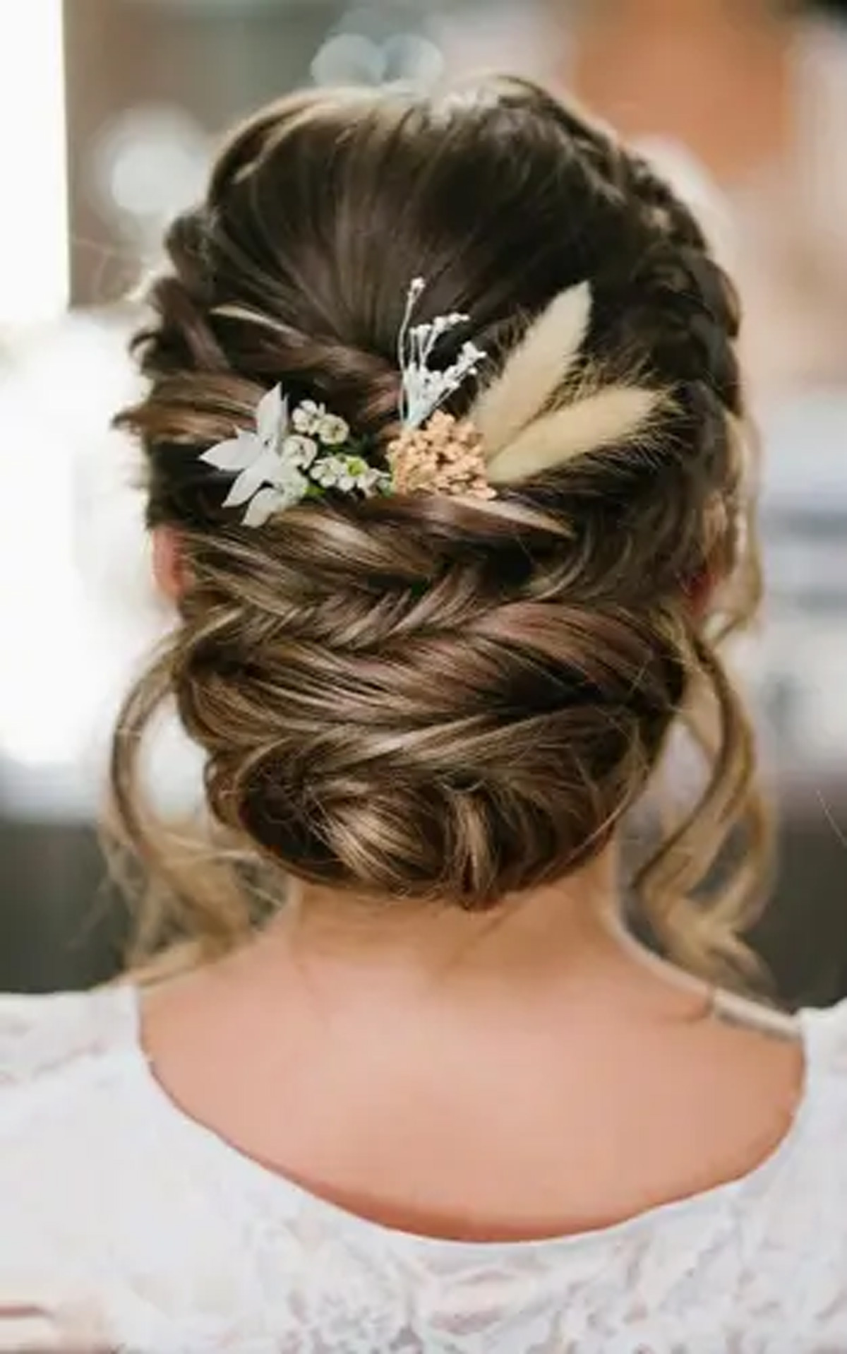 Bridal Hairstyles for Long Hair (2026 Guide)