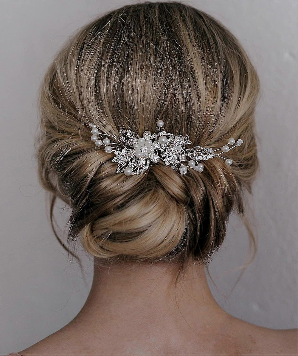 Bridal Hair Accessories and Veils for Your Wedding Look