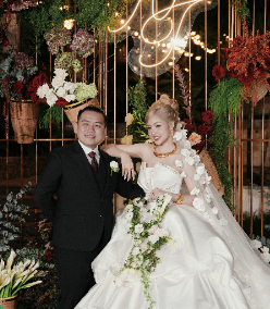 Happier Wedding Decor