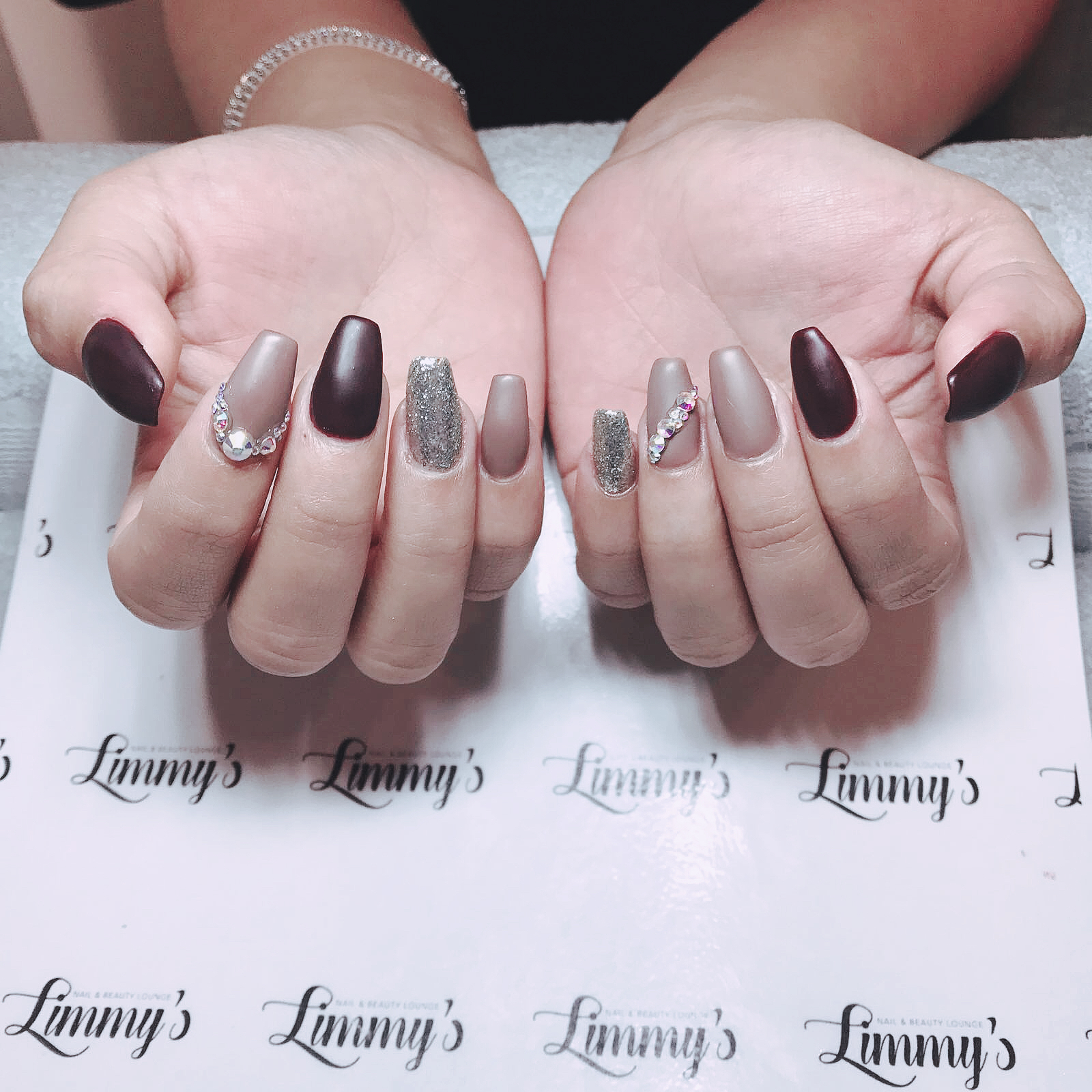 Limmy's Nail & Beauty Lounge