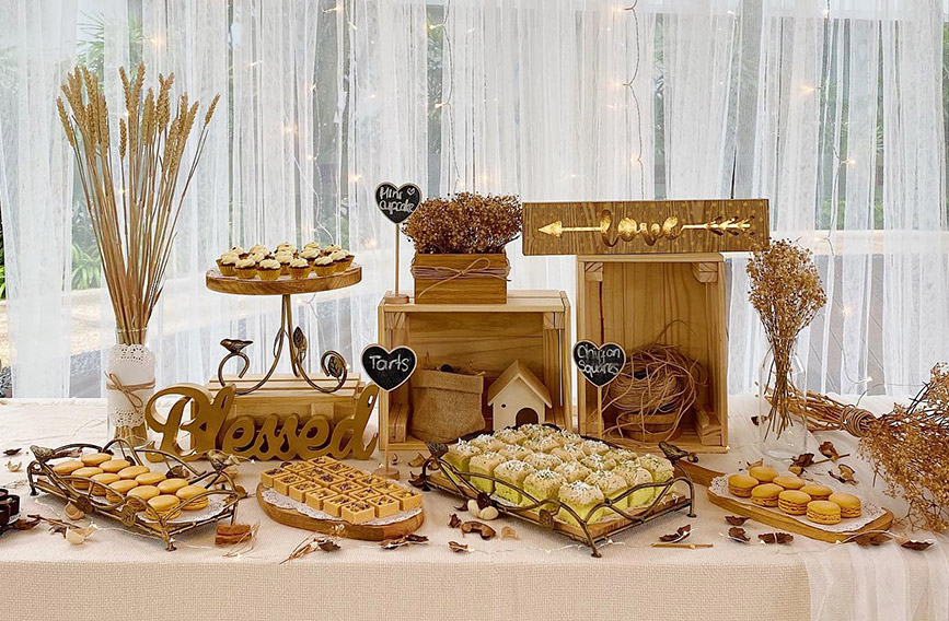 J. Dessert Table