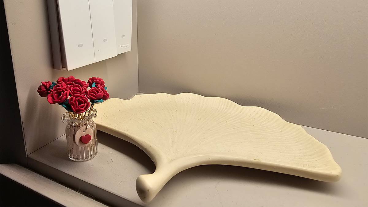 Haeng Bok Clay